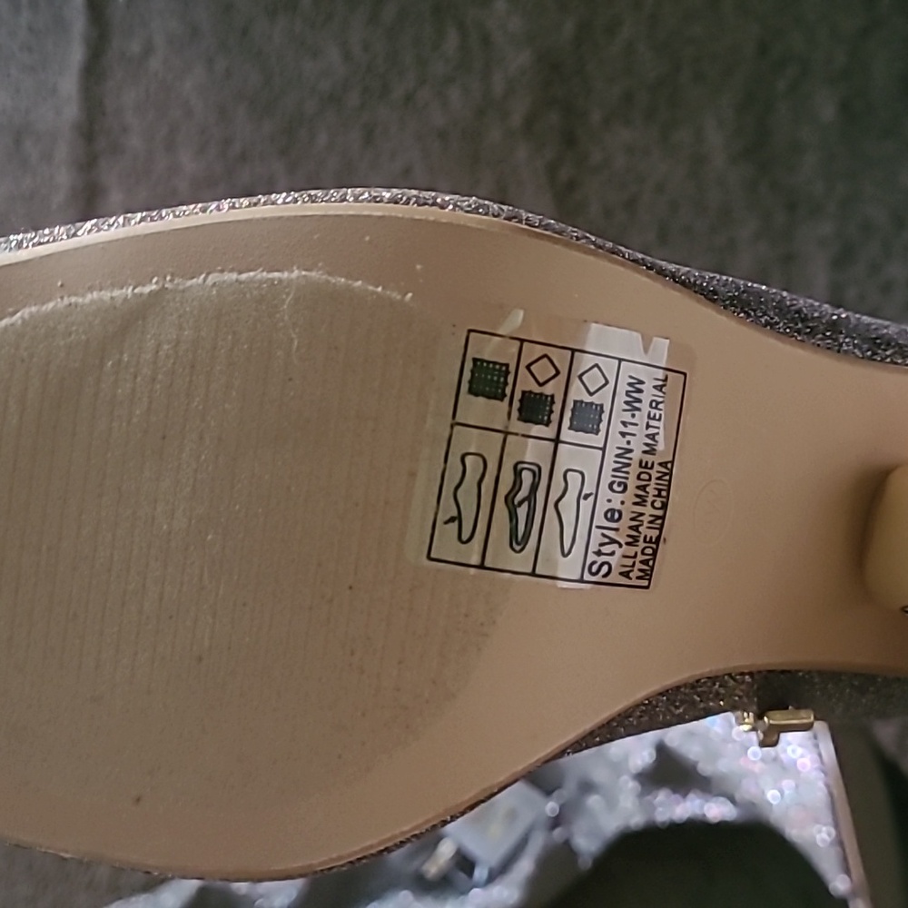 Boots - Picture 3 of 4